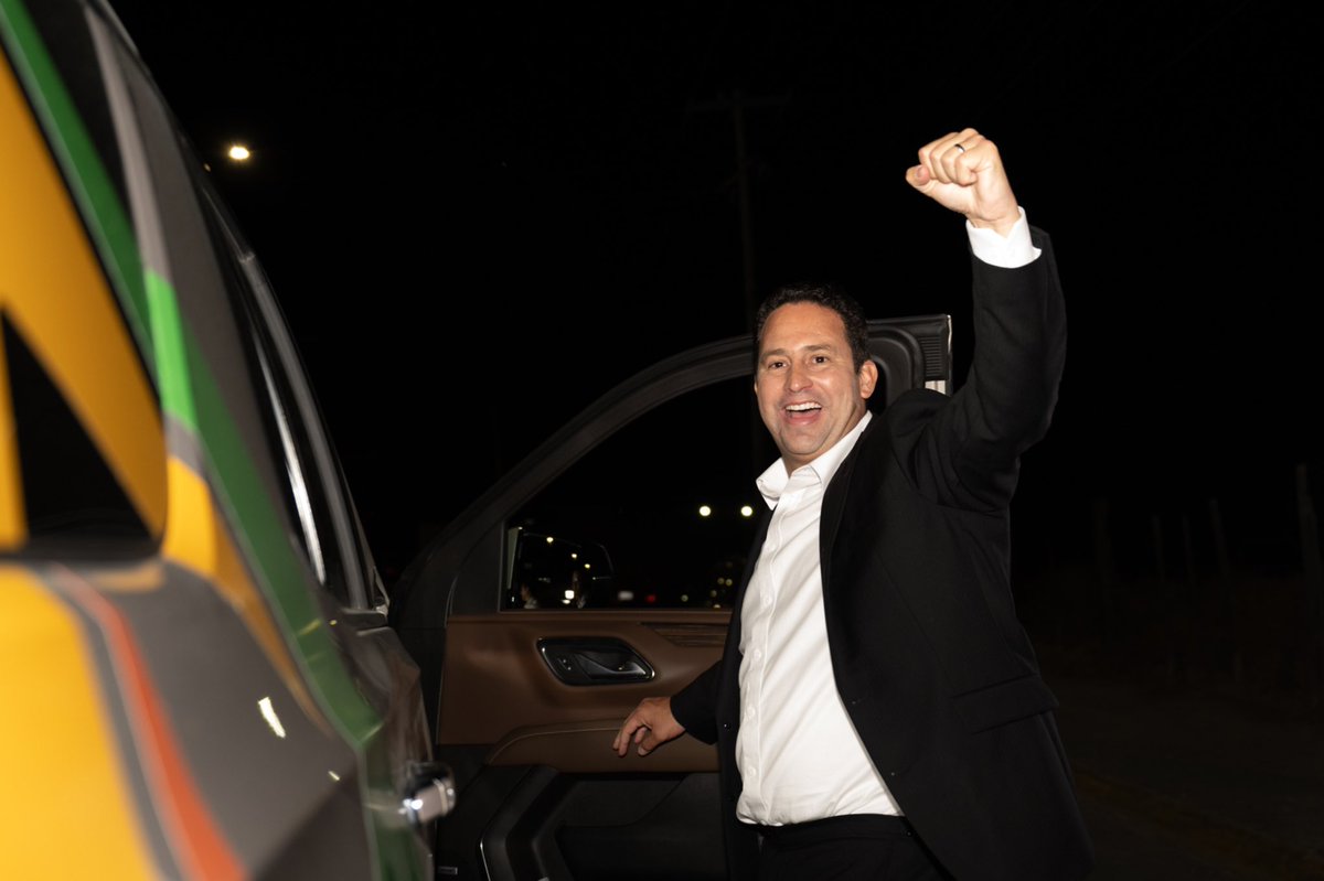 javierdiazglz's tweet photo. Con propuestas sólidas y un plan por el presente y futuro de Saltillo, ganamos el debate. #JavierAlcalde #PorAmoraSaltillo https://t.co/471GCLqsiA