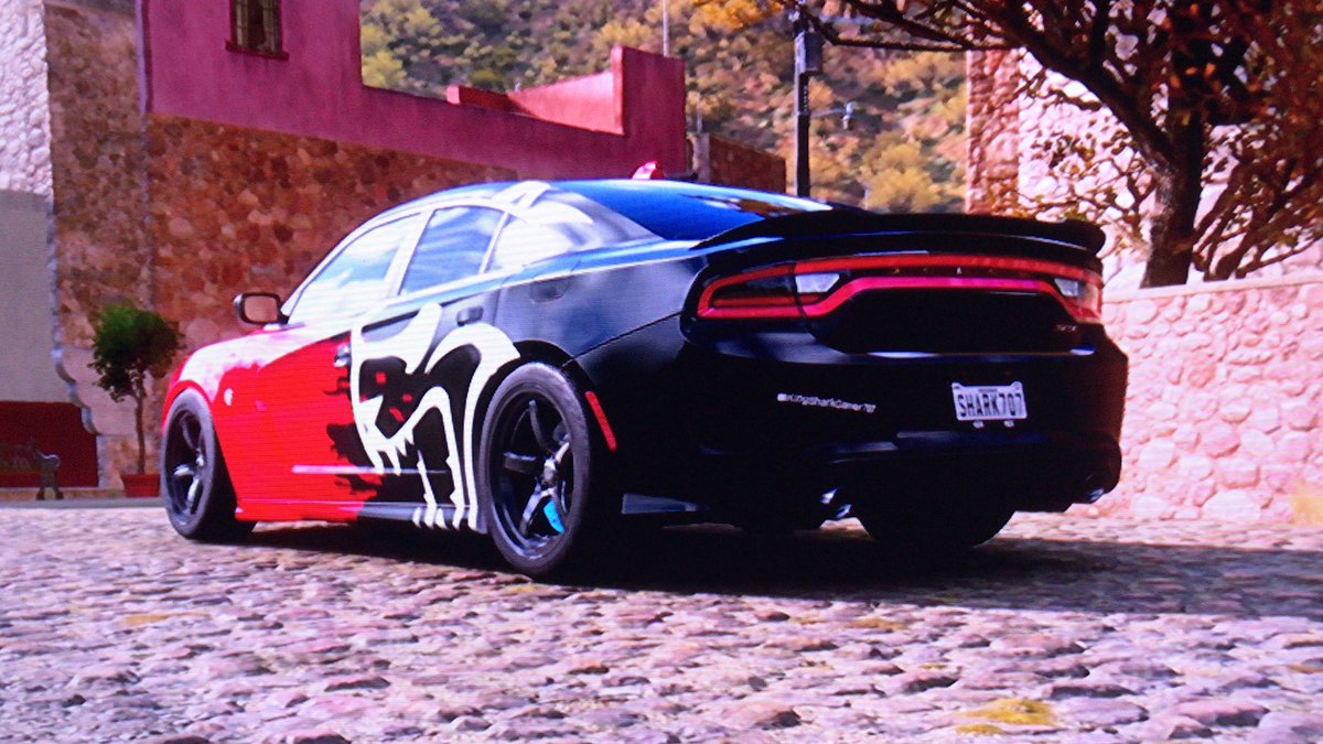 KingWolfRich1's tweet photo. Dodge Charger HellCat Drifting 1300HP  Swap V12 Normal HellCat Crazy Custom Edition JDM #ForzaHorizon5 #DodgeChargerHellcatSRT #Driftingcars #JDM #TwinTurboV12 #V12Engine https://t.co/4BeBKdzBZL