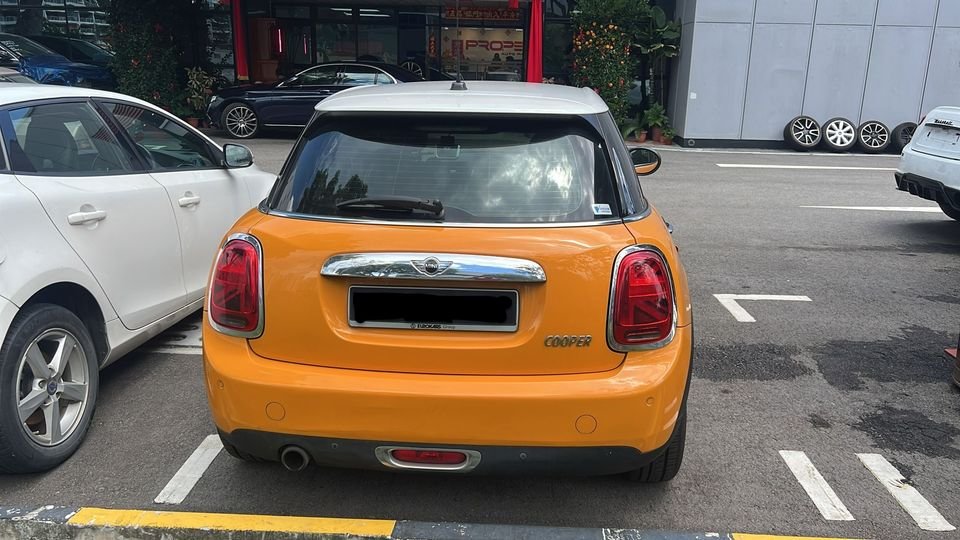 propelauto's tweet photo. Mini Cooper F55 B38 2014' Car arrived for scrap at #PropelScrapYard
Come & Grab Spares for your ride nowππ
#MiniCooper #F55 #B38Engine #Caty #SGcars #PropelAuto #ScrapCars #UsedSpares #PremiumQuality #Reseller #CooperSpares #Singapore #MiniParts #Mini #Carparts #Grab #BuyNow https://t.co/oAIpUySAJK