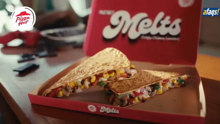 .@PizzaHutIN introduces #Melts, a new meal option catering to Gen Z's on-the-go lifestyle.
Know more: bit.ly/3PY83xi

#marketing | #pizzahutmelts | #pizzahut | #Genz | #pizzahutindia | #foodandbeverage | #marketingstrategy | #lifestyle