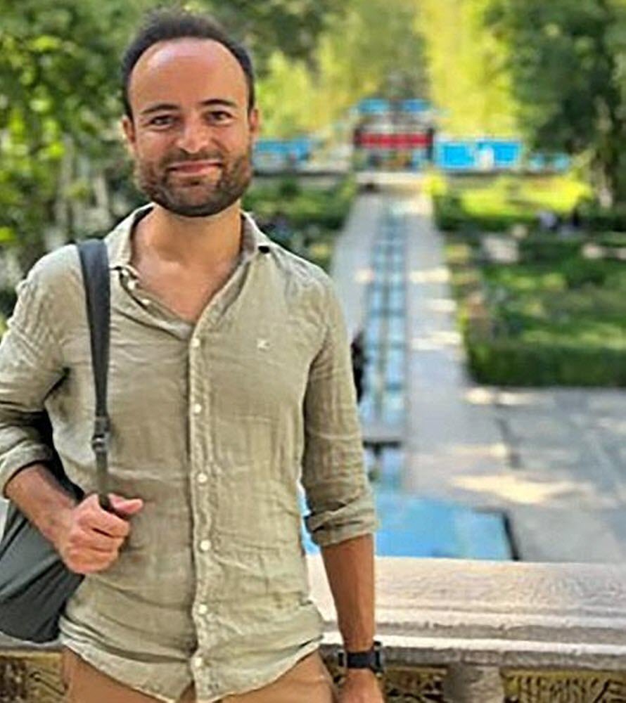 #Iran We urge @khamenei_ir @raisi_com @Amirabdolahian to release Louis Arnaud immediately and unconditionally. #FreeLouis #FreeLouisArnaud #HumanRights #FreeLouis We are his voice. #HumanRights