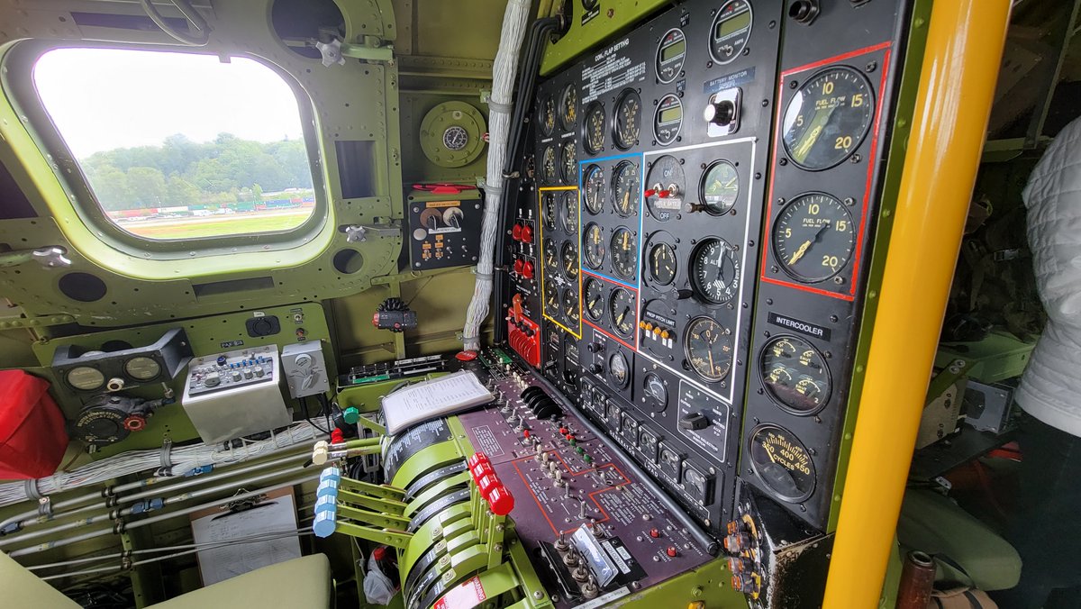 AKOLSTADPHOTOS's tweet photo. Views from vintage B-29 Doc Seattle is below. #keepemflying #flying #aviationdaily https://t.co/3DtYRigptm