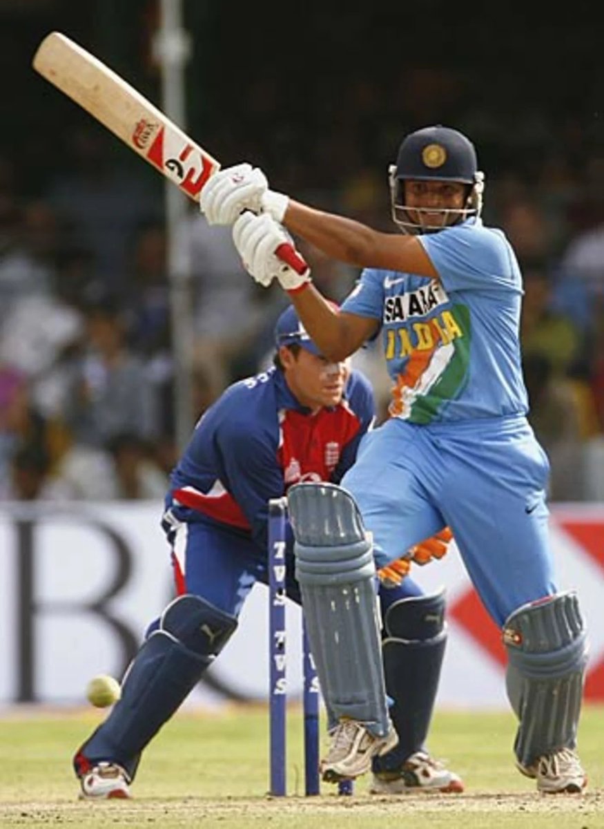 On This Day 2006, a 19 year old Suresh Raina scored 53 (66) vs ENG, coming in at 166/2 and adding 115 for the 3rd wicket to help chase down 289 with 5 balls to spare He scored his 3rd ODI Fifty and was India's highest run scorer of the series @ImRaina ❤️