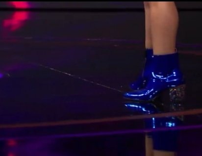 EdimarEgn's tweet photo. Otros: No existe la chica de las botas Azules
Yo: Lucerito y son de su papá 😅🥰
#JuegoDeVoces
#AngélicaVale #Valefan #TeamAngie https://t.co/JKf0JyvVXR