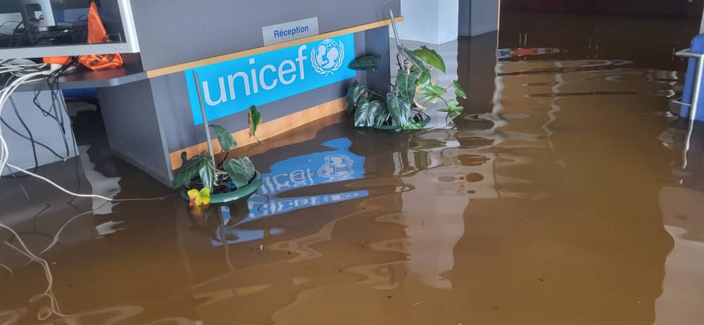 Seeing the impacts of climate change in 🇧🇮, including @UNICEF_Burundi 's flooded offices in #Bujumbura due to the rising waters of Lake Tanganyika. Our children's futures are at greatest risk. We must act #ForEveryChild in Burundi