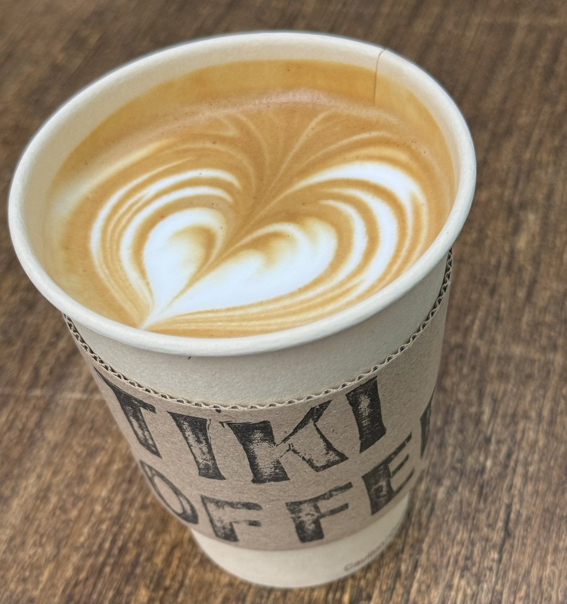 kot_sak6's tweet photo. TIKIコーヒーさんがきてましたね
ラテいただいて
豆🫘も買いましたよ
#TIKICOFFEE
#挽き売りはしておりません https://t.co/qGaYdxGXLk
