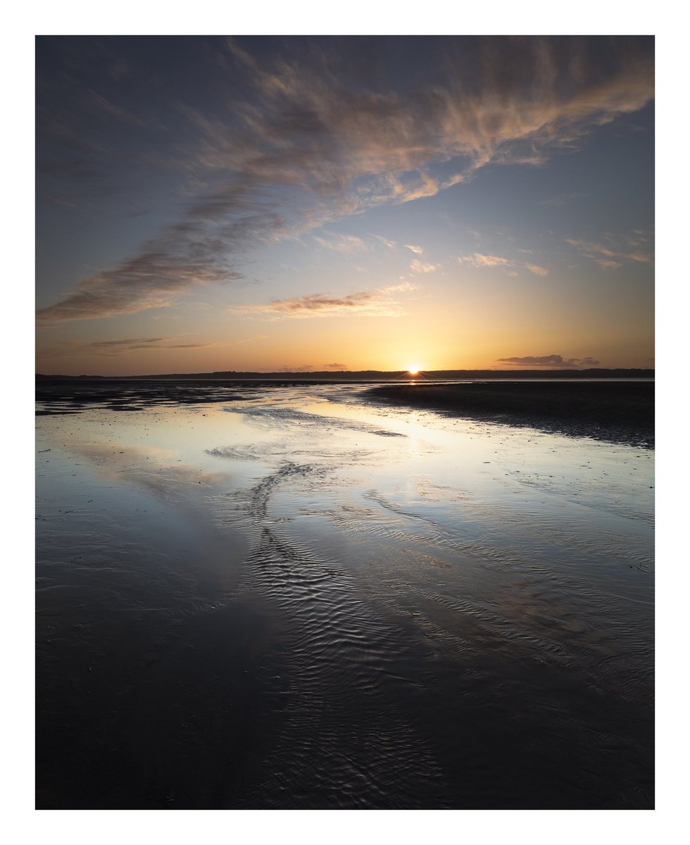 The sun had his hat on Saturday evening…..hip, hip, hip hoo bl00dy ray!!

#ShareMondays2024 #WexMondays #FSPrintMonday #Stormhour #Llanfairfechan #YnysMon @NWalesSocial @Visiting_Conwy #itsbeenawhile