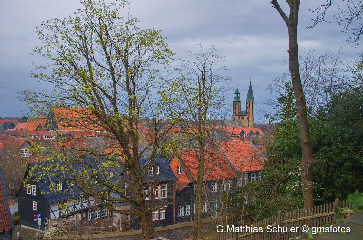 Goslar view from the imperial palace
#Harz #SachsenAnhalt #germany #weathercloud #StormHour #ThePotohour #landscape #landscapephotography #outdoor #natur #photography #naturphotography #gmsfotos @StormHour @ThePhotohour