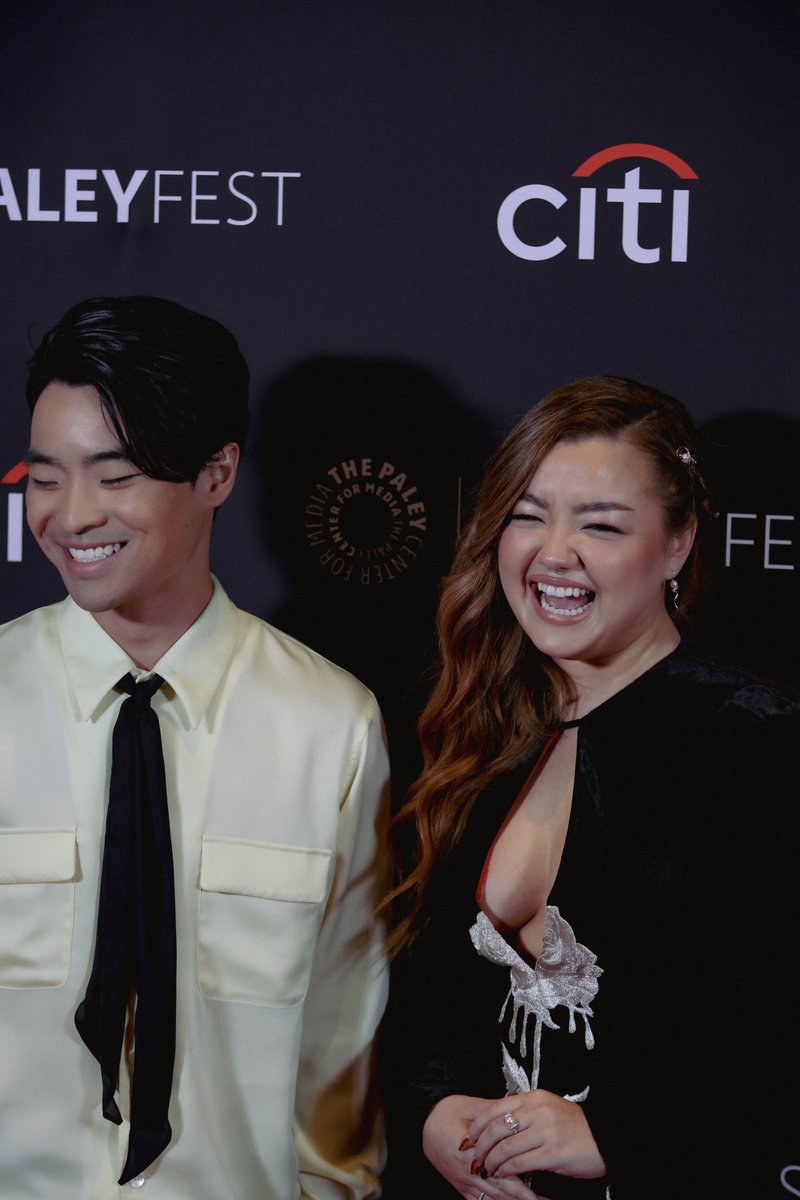 photosbykathlyn's tweet photo. Cast of Avatar The Last Airbender at PALEYFest shot by me. #dallasliu #ianousley #gordoncomier #elizabethyu #AvatarTheLastAirbender #PaleyfestLA https://t.co/SUjxxNPS6f
