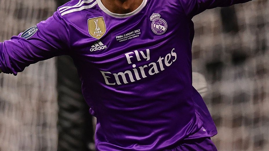 MadridXtra's tweet photo. Cristiano Ronaldo 2016/17 will forever be iconic. https://t.co/3AlFKQ3C3f