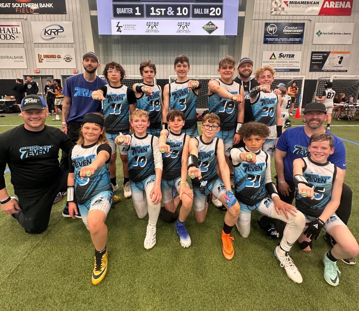 CoachNickZ402's tweet photo. The 12U @NESELECT7EVEN went out a balled out again; going 6-0 and scoring 236 points. Huge weekend, winning the tournament. QB1 was on fire with 25 TD passes in the tourney. @iowa7v7football #PickCity https://t.co/aU8q8x2dgz