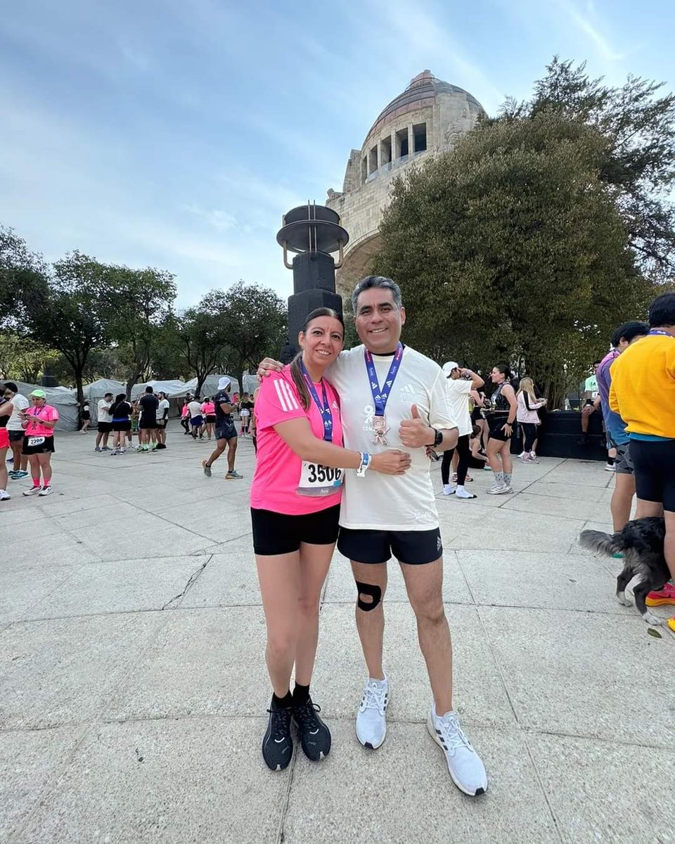 tanyaramburu's tweet photo. Somos una pareja runner...
Y obvio disfrutamos cada carrera como si fuera la primera 🏃♂️🏃♀️❤️
#Split9k #SplitsMx #OrgullosamenteRunner https://t.co/0o2ub2wpmH