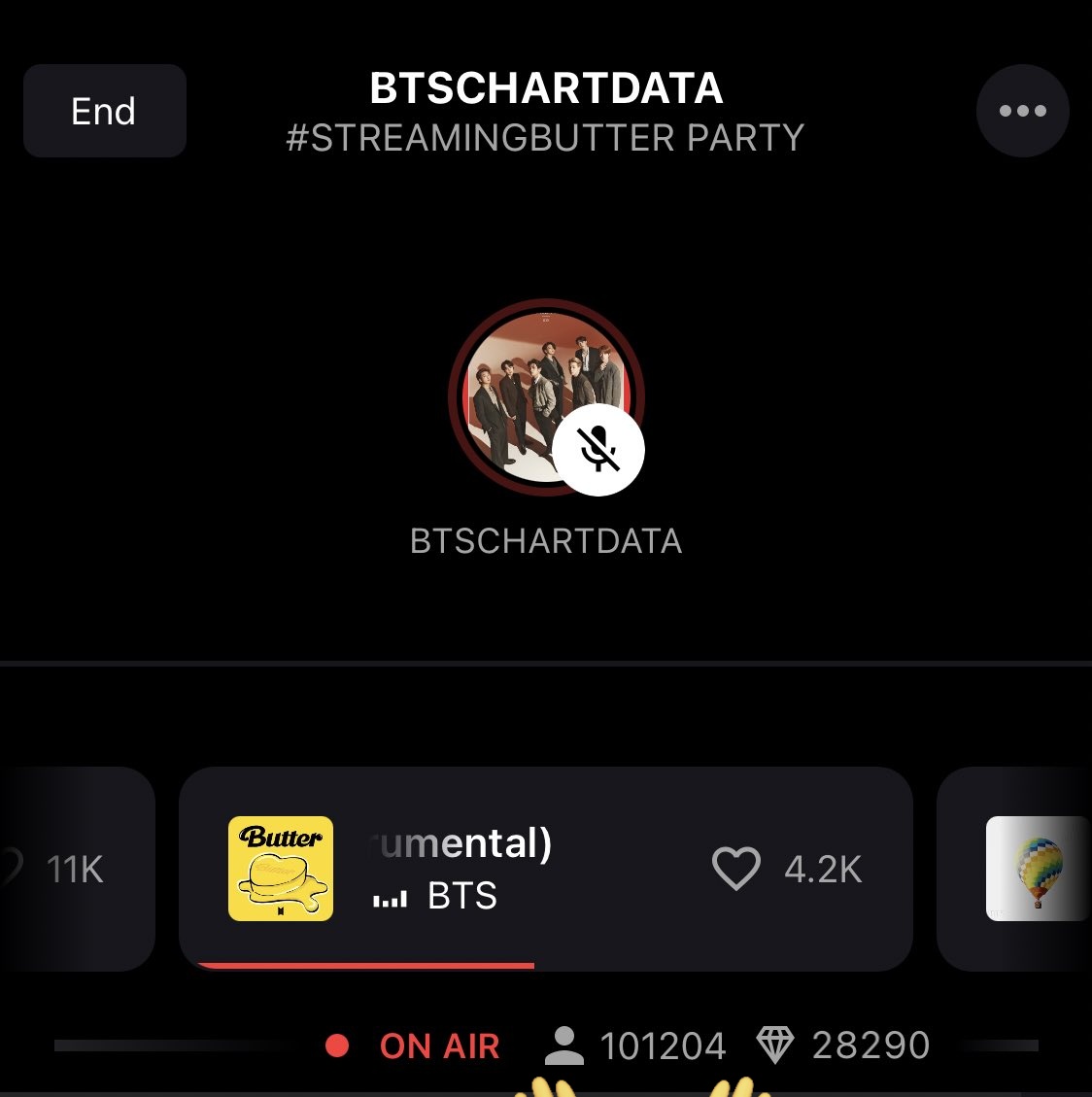 tetemoon7's tweet photo. btschartdata dio a conocer stationhead a todos, organizó el primer stream masivo, tiramos la app, los desarrolladores literal salieron a dar las gracias ese día a ARMY😭 https://t.co/vgRzmCKdda