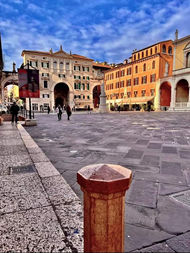 Buongiorno Verona e buon lunedì a tutti voi 👋 👋 👋