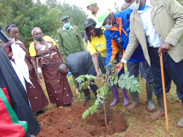 Let's sprint towards sustainability. Sponsor an athlete and plant the seeds for a greener tomorrow at #EldoretCityMarathon Adopt An Athlete Hon Gladys Shollei @e_citymarathon @GladysShollei