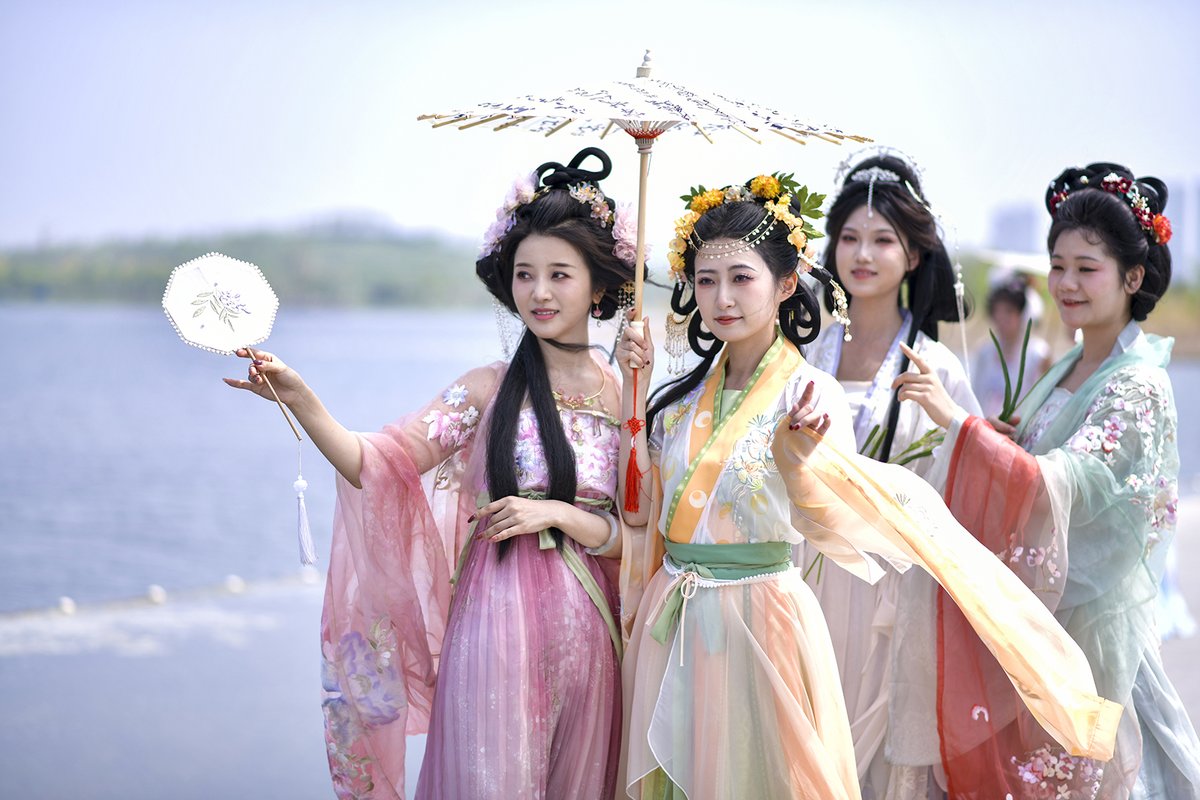 Celebran el Festival de Shangsi en Jinan con Actos Folclóricos #wh #CulturaChina #China #TurismoCultural #hanfu