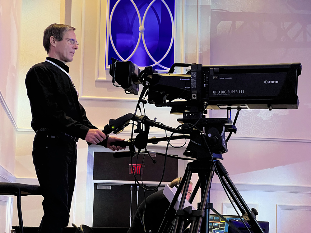 Giving Production Value to the Consumer Value Store: MTI subcontracts on a large live event for CVS.
mtitv.com/video-producti…

#videoproduction, #videocrews, #audiocrews, #livestream, #webcast, #videoproductionwashingtondc, #nonprofitvideo, #govermnentvideoproduction