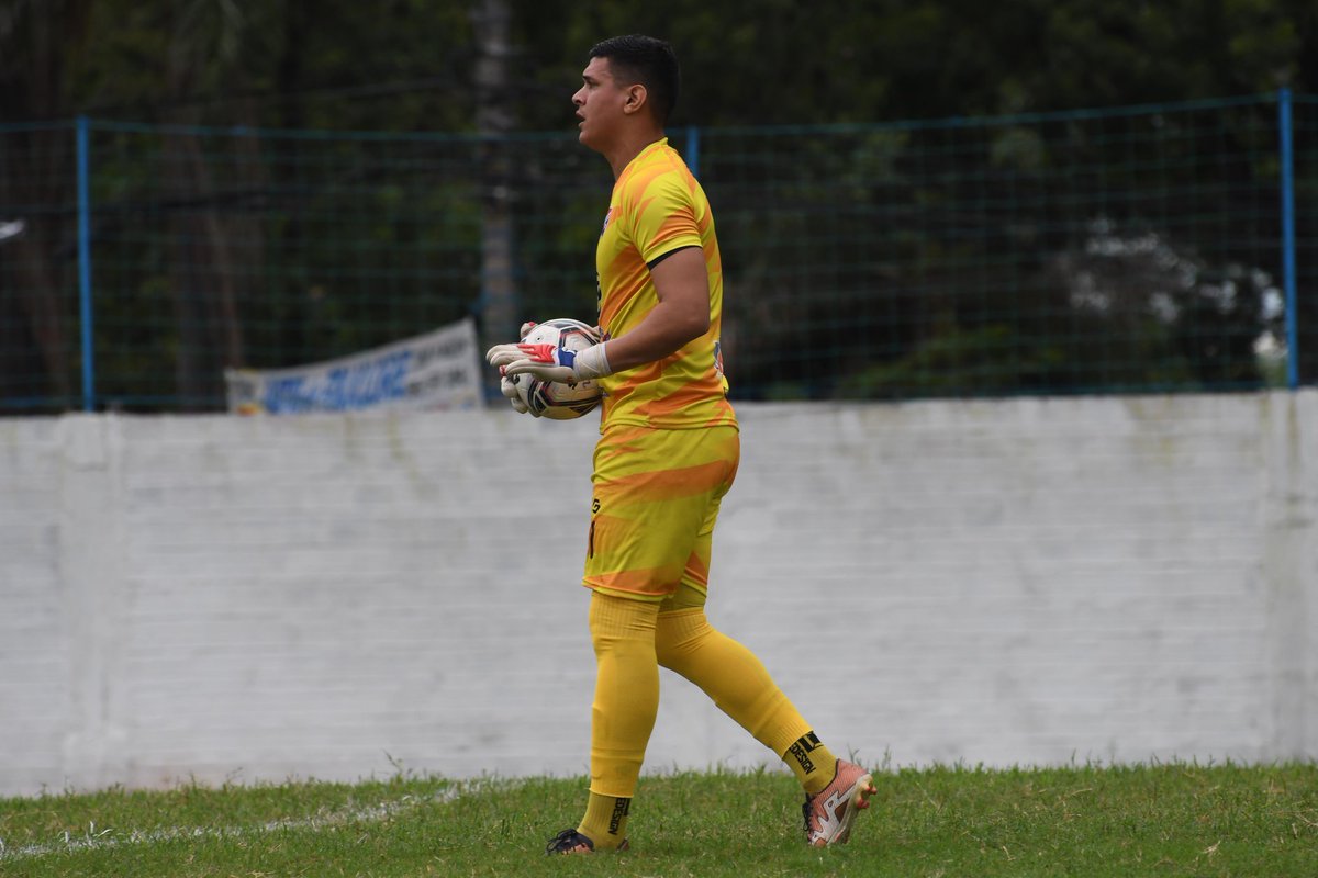 PABLOLEYESG's tweet photo. #APFPrimeraB2024 🔵🟢⚽️
📆 Fecha 1️⃣
#3DeNoviembre 🔴⚪️🔵 0️⃣
#GeneralDíazFBC ⚪️⚫️🦅 0️⃣
PH: 📸 @APFPrimeraB https://t.co/lOJpOtHB3Q