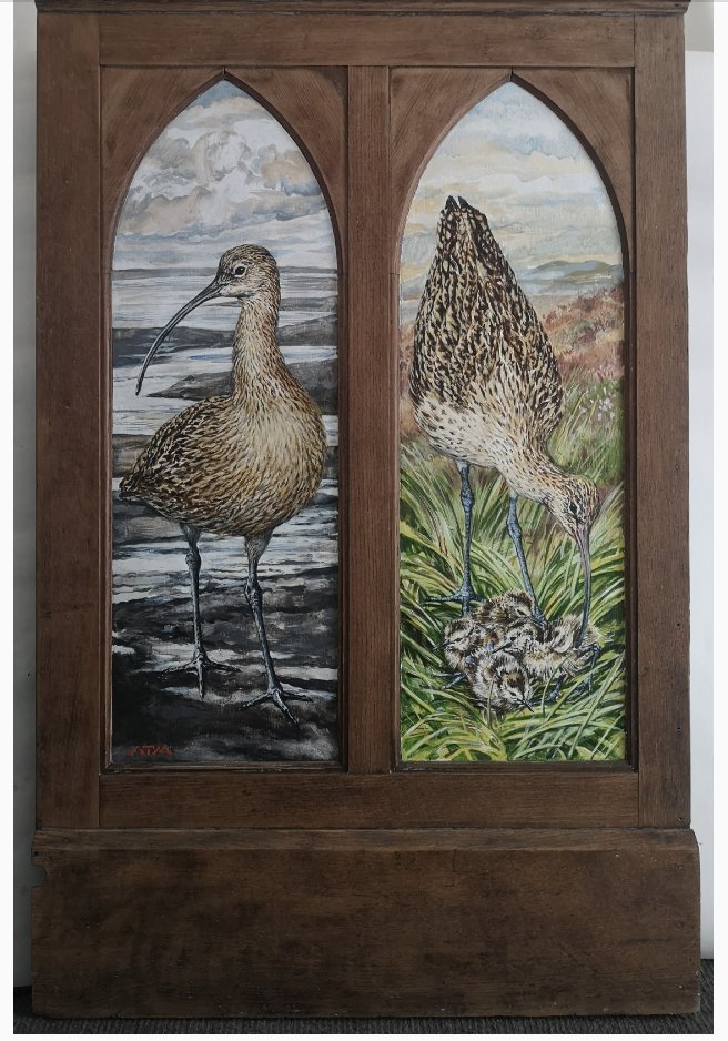 By @AtmStreetart to support @CurlewAction. Acrylic on solid oak panels reclaimed from a church. 'I thought it was a very fitting to represent a curlew family.' 128 cm height, 80 cm width, 9 cm depth. 🙏 bid and help us help curlews. Utterly beautiful. app.galabid.com/wcd2024/items/…