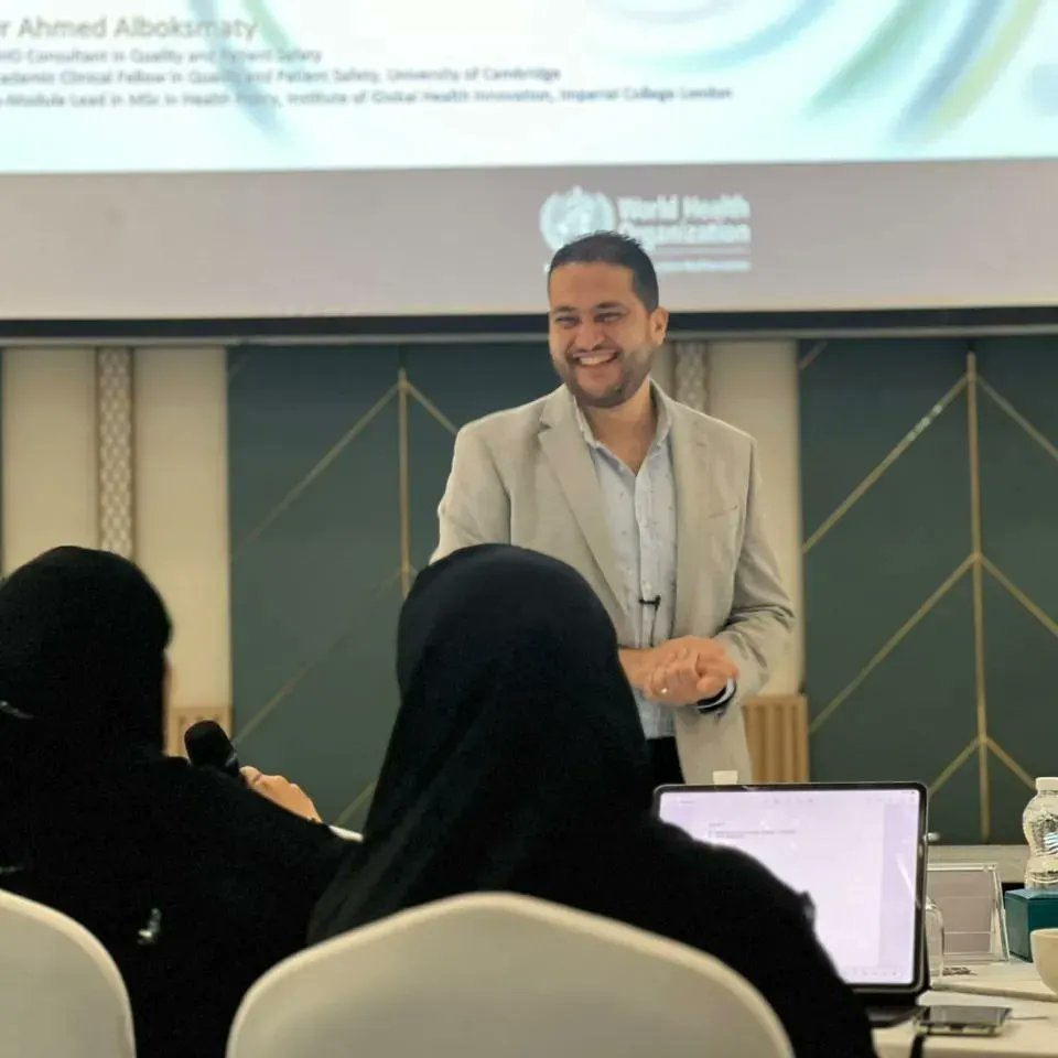 In partnership with @WHOOmanOffice, @OmaniMOH has launched a comprehensive 4-day training programme.

The programme is focused on strengthening healthcare leaders' abilities to manage #Health #emergencies, risks, and #qualityimprovement.

#health4all