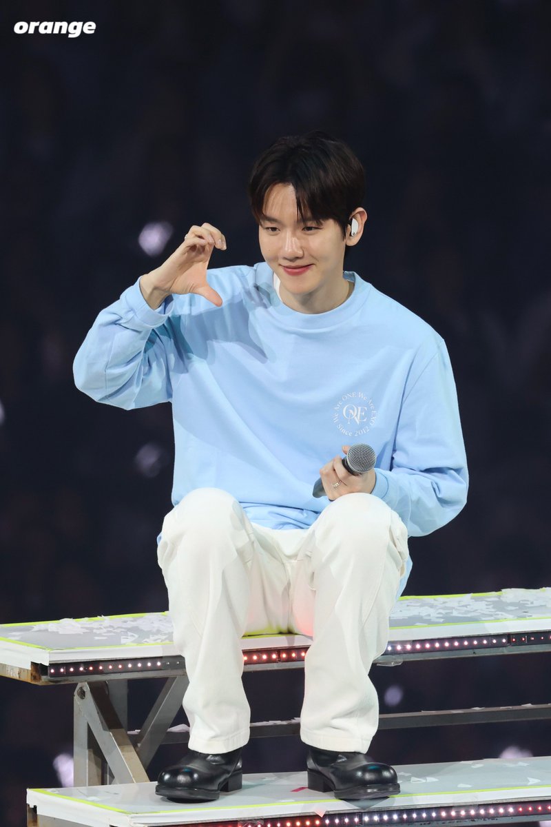 orange04_bh's tweet photo. 240414  백현  팬미팅 2

#백현 #BAEKHYUN @B_hundred_Hyun https://t.co/3xuCT0jIFO
