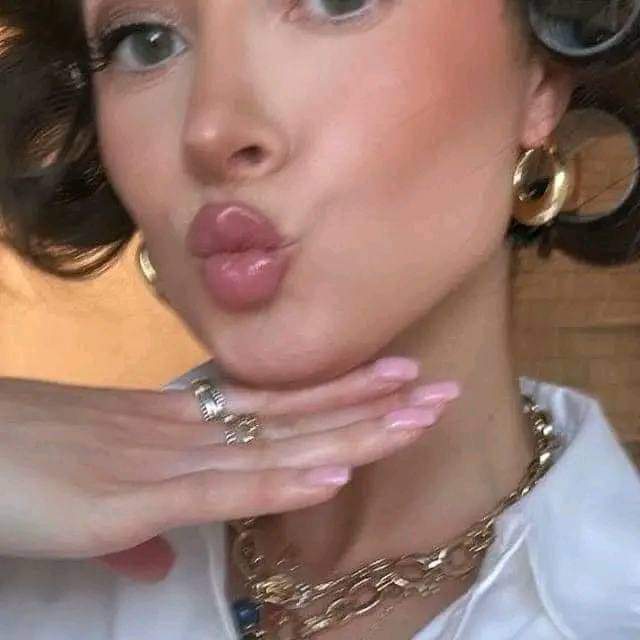 - أنا كل ما المح كاميرا :