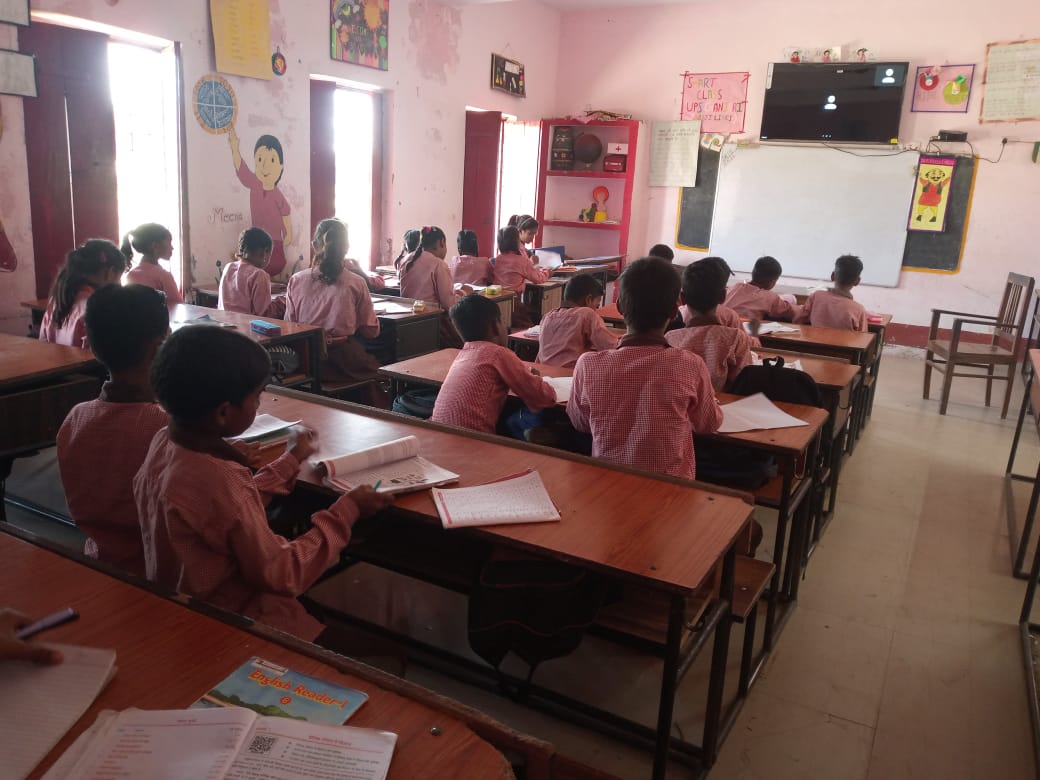 With 100% smart classrooms and most of the indicators fully saturated; Varanasi stands number 1 in the state in saturation of Basic Facilities for Primary Schools which is resulting in best performance in School Attendance and Learning Outcomes.