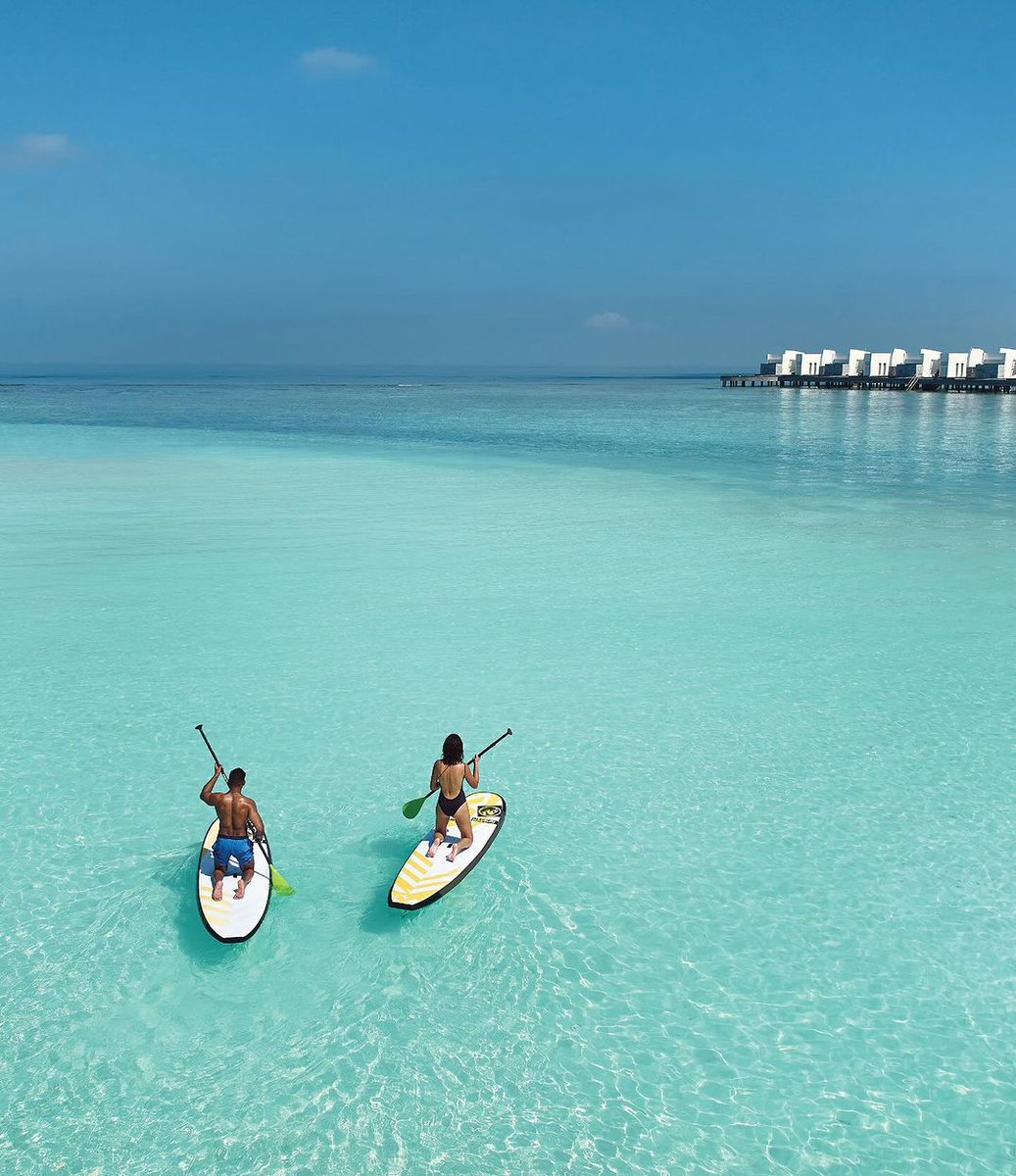 Glide through crystal-clear waters, surrounded by the stunning beauty of turquoise lagoons. 🌊✨

📸: Jumeirah Maldives

#MaldivesVirtualTour #Maldives #VisitMaldives #MustVisit #VacationMode #JumeirahMaldives #JumeirahHotels