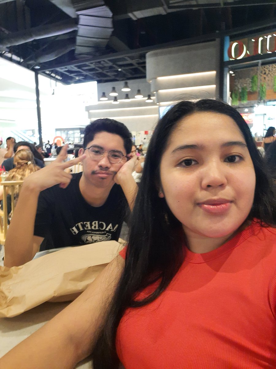 itsmetine06's tweet photo. After 2 years may picture na rin, charot hahahaha @cast_silly https://t.co/FNHjTPCGj8