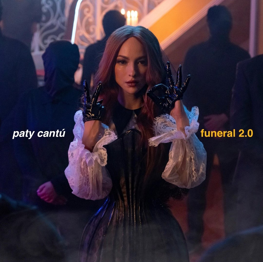TaylorSwiftUV13's tweet photo. Este 18 de Abril, Paty Cantú lanzará una canción en donde dejará atrás su antigua ella, y renacerá así como Taylor Swift lo hizo con ‘reputation’, y lo esta promocionando con ‘look what you made me do’. 🥹👏🪦

FUNERAL PATY CANTÚ https://t.co/21k7Hpwi2v
