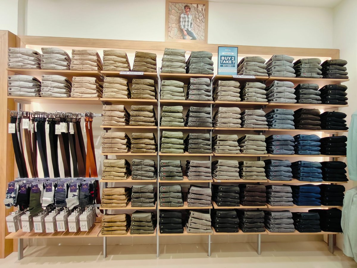 KlubFox97's tweet photo. We're excited to announce the grand opening of our new store in Muhanamandi (Jaipur),Rajasthan !

Location📍- Klub Fox, Veerushi Textiles Kesar Choraha, Nr. HDFC Bank, Muhanamandi Road, Jaipur. Rajasthan-302029

 #KlubFoxLaunch https://t.co/oDNyEELyxM
