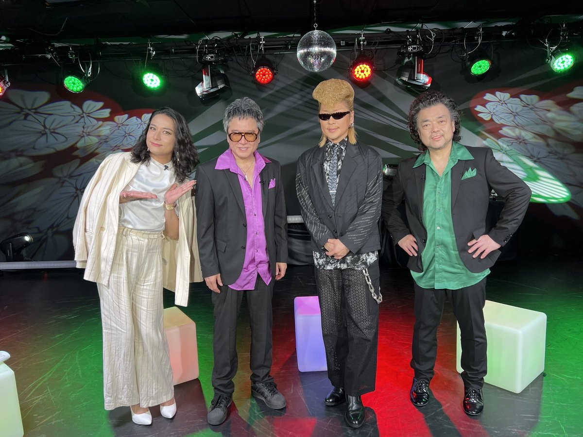 papayasuzuki's tweet photo. Wack Wack TV #2
本日20時〜配信です!
ゲストは『綾小路翔』さん!
オープニングダンスは『YOSHIE』ちゃん!
新MCはエンガブ『HIDEKiSM』が担当!
マジで最高です!
新曲『Headlight Blue』の振付初披露です!
ぜひ覚えてくださいね👍
#FD16 https://t.co/Mf07hqpg96