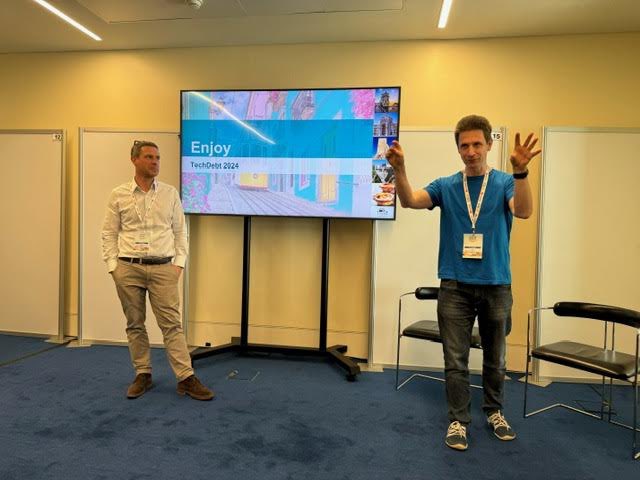 <a href="/TechDebtConf/">TechDebtConf</a> Day 1 was a success! Great people, talks, discussions, and food.  #technicaldebt  #techdebt #TechDebt24 #ICSE24  <a href="/ICSEconf/">ICSE</a>