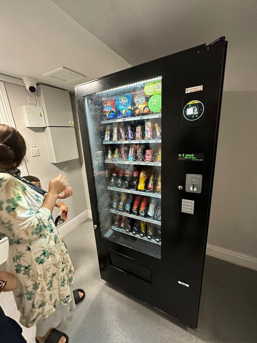 Thrilled to unveil our new vending machine for an accommodation centre in Dublin 🛌🛎️ With @sandenvendo and @NayaxGlobal, delivering Global Excellence 🤝 #vendingmachine #vendingireland #TheArtofVending” #accomodationcentre #accomodation #dublin