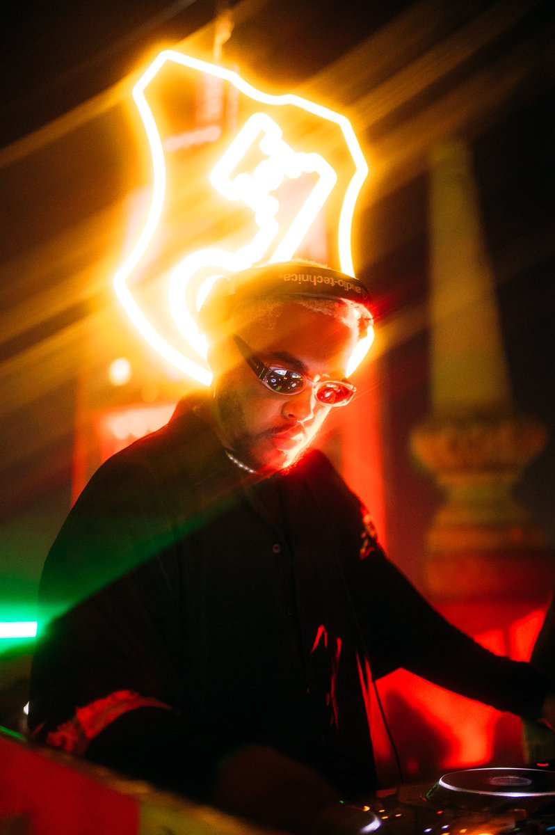 versdat's tweet image. Liga nois 🥋📍