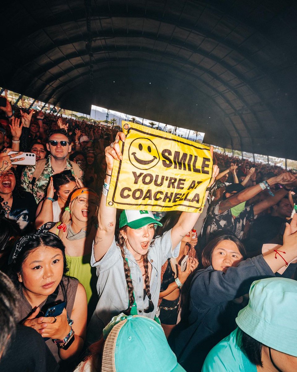 coachella's tweet photo. https://t.co/SNkebZAVMO