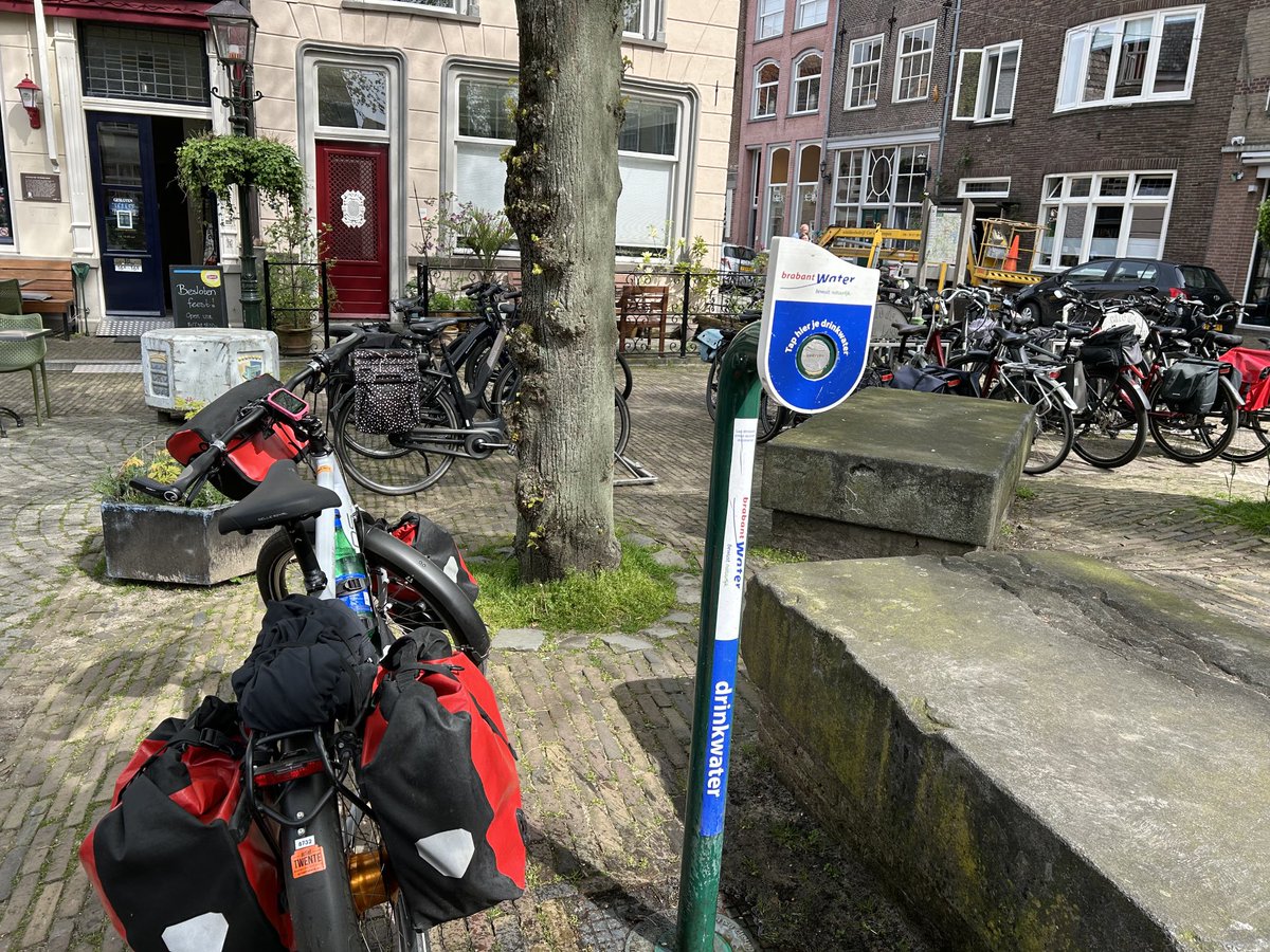 rvberloo's tweet photo. Vanuit Twente Brabant aangetikt #happytwente https://t.co/qIrE3yrzT8