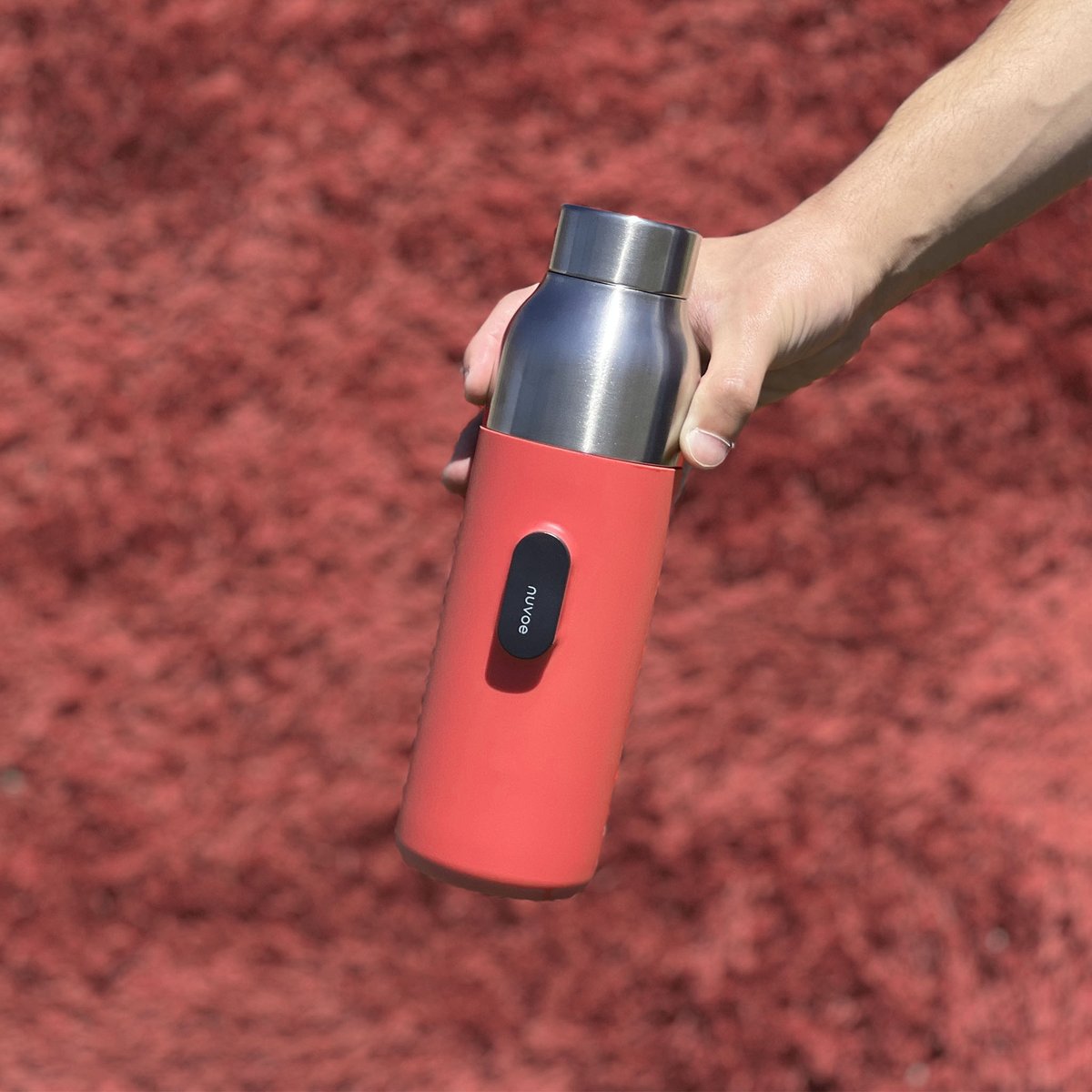 Premium no-slip elastomer sleeve. 24h cold insulation. Built-in Magnetic Anchor for Nuvoe Pod

🔴 Coral Red available soon at mynuvoe.com for a limited time! Link in bio.

#nuvoe #purification #waterbottles