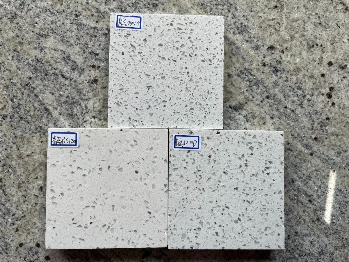Samples of Qingdao quartz stone...
#quartz #cuarzo #stone #piedra #countertops #encimeras #kichentops #cocinas #windowsills #quartzslabs #losas #decaration #vanitytops #bathroom #baño #kichendesigns #diseño #cubiertas #encimerasdecocina #hogar #buildingmaterial #silestone