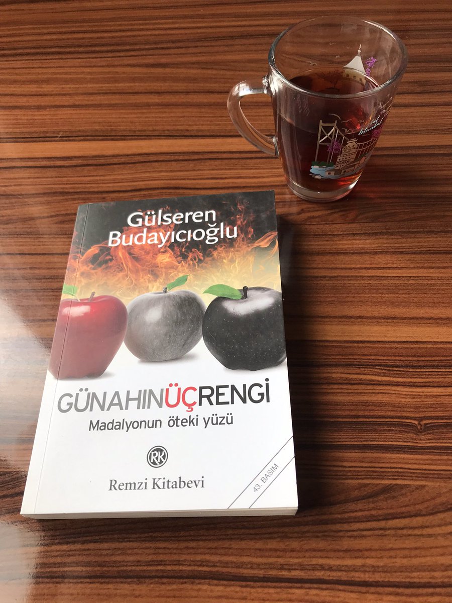 Haftanın ilk gününe kitapla merhaba. 😊 Haftanız güzel ve mutlu geçsin. Keyifli okumalar. 📖📚☺️ #okumakgüzeldir #okumalarım #kitaplariyikivar