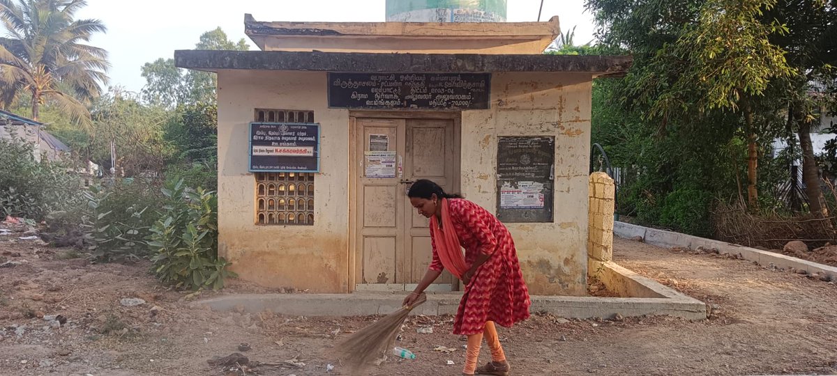 My Bharat Swachh Bharat campaign was organised by  
@cuddalorenyk in kammapuram  block.@nykstamilnadu @nyksindia #mybharatswachhbharat #CleanIndia #NYKSINDIA #NYKS