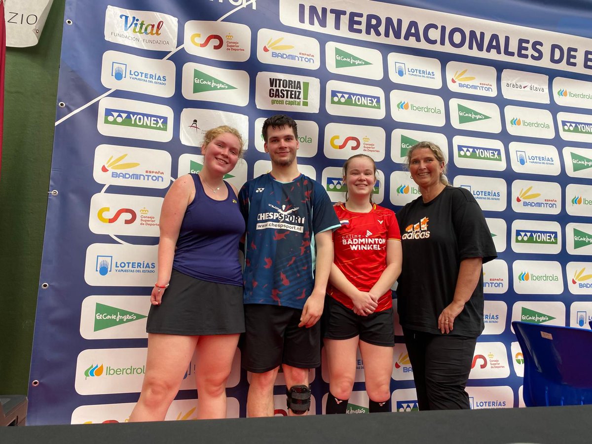 Deze week komen Sophie van den Broek, Jareth van der Weijden en Meike de Kraa in actie op het Spanish Para Badminton International in Vitoria. Veel succes allemaal!💪🧡 Bekijk hier het wedstrijdschema: bwfpara.tournamentsoftware.com/tournament/7b6… #badminton #parabadminton #wijzijnbadminton