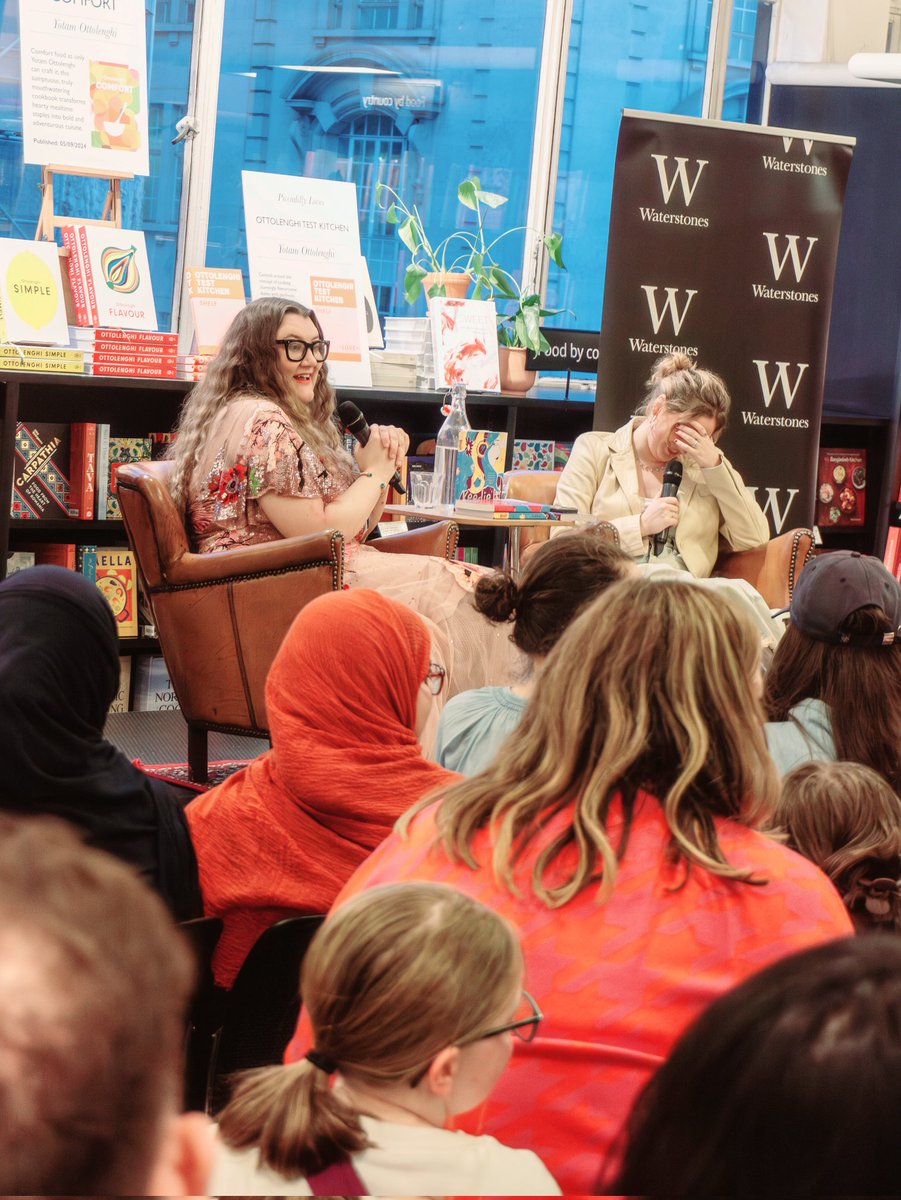 four school visits, one final sold out bookshop event and some interviews and then the KEEDIE tour is done until festival season!

just the small matter of launching and promoting season two of AKOS now.

thank you to everyone who has made the last couple of weeks such a thrill!