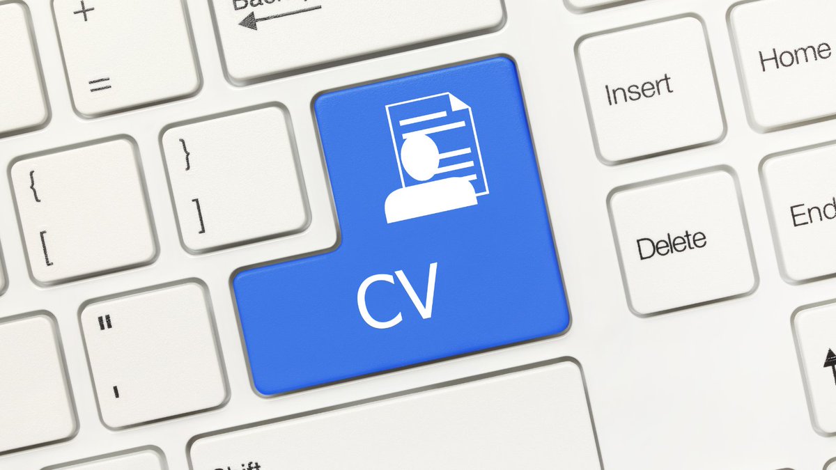 Will you soon be in need of a CV for the first time? Having a CV on file is a really useful thing to have ready. Here's our advice 👉 ow.ly/1sQq50RfYJy