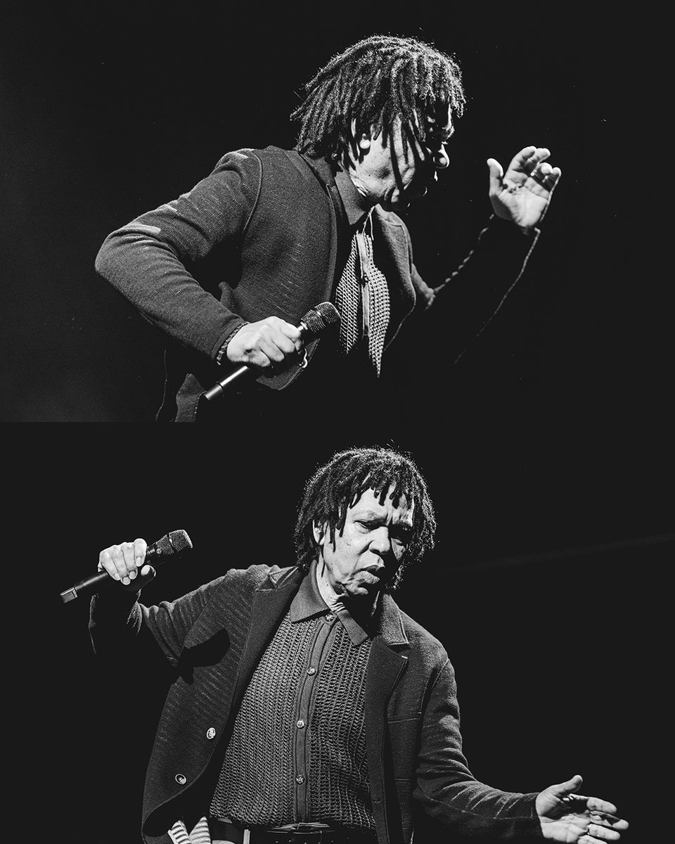 diegopadilha's tweet image. Tive diante de uma lenda viva anteontem.

 #djavan #Queremos