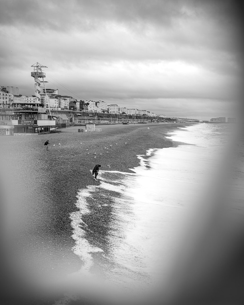 And then the tide came in …

Mar 2023 | Brighton, England
Leica M11-P [Summilux-M 35 f/1.4
© 2024 Simon R. Cole

#Brighton #Leica #LeicaCamera #LeicaM #LeicaM11 #LeicaPhotography
#LeicaPhoto @Leica_UK #BnW
#StreetPhotography #Photography
#Monochrome #StreetShots #BnWPhotography