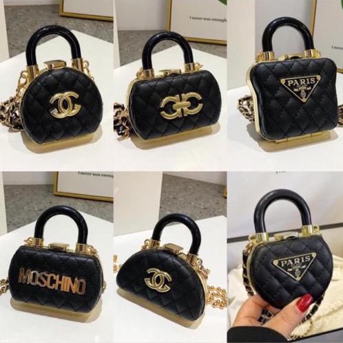 Ruqqoyah77's tweet image. Mini bag selling for 15,000 naira
Location: Ibadan/ ikorodu 
Please rt🫶🏿