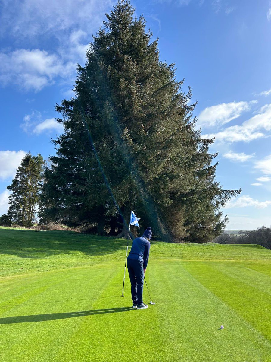 Not sure you can beat golf in Scotland on a sunny day….. ⛳️ 🏴󠁧󠁢󠁳󠁣󠁴󠁿 ☀️ ☁️ @ScottishGolf