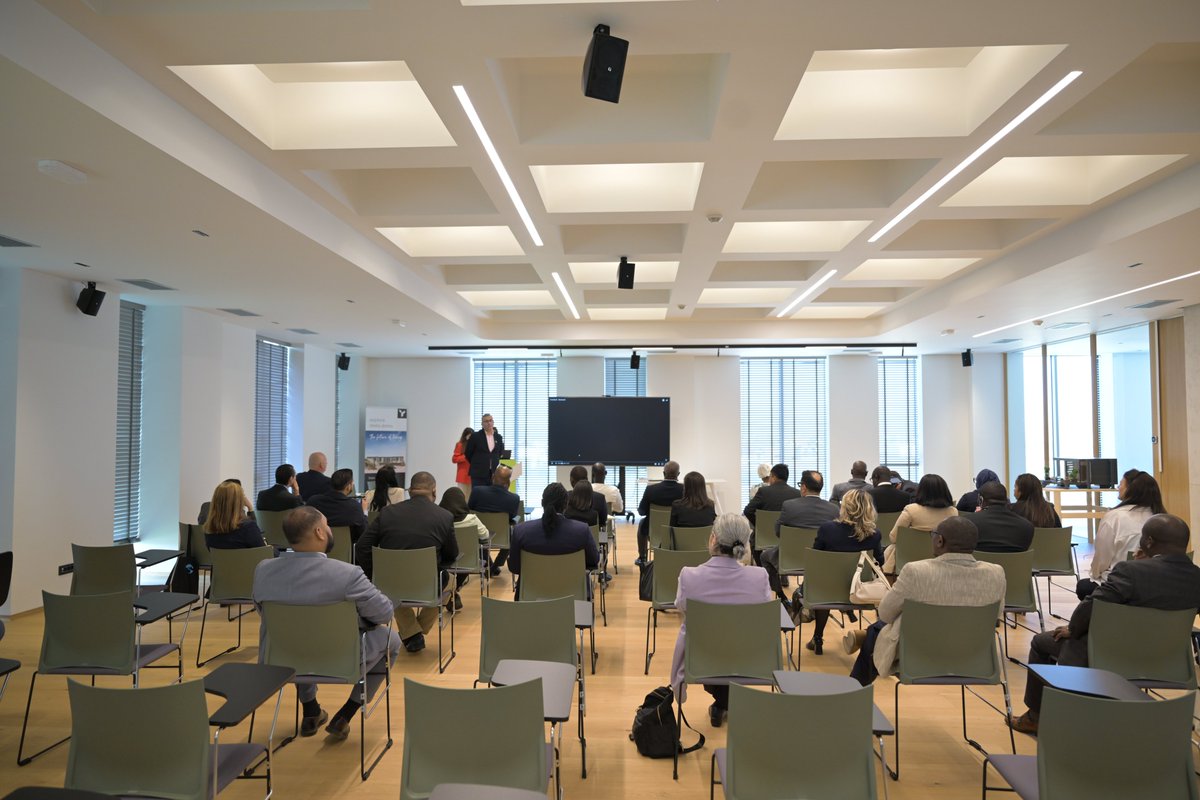 📷Participants of #diasporadiplomacyschool visited today a InstaBuilt Innovation Center.
#InstaBuilt is about connecting people, technology, and ideas.
📷Is a innovating to bring real changes to communities, quality of life is at the center!
#successstory of our #diaspora 📷