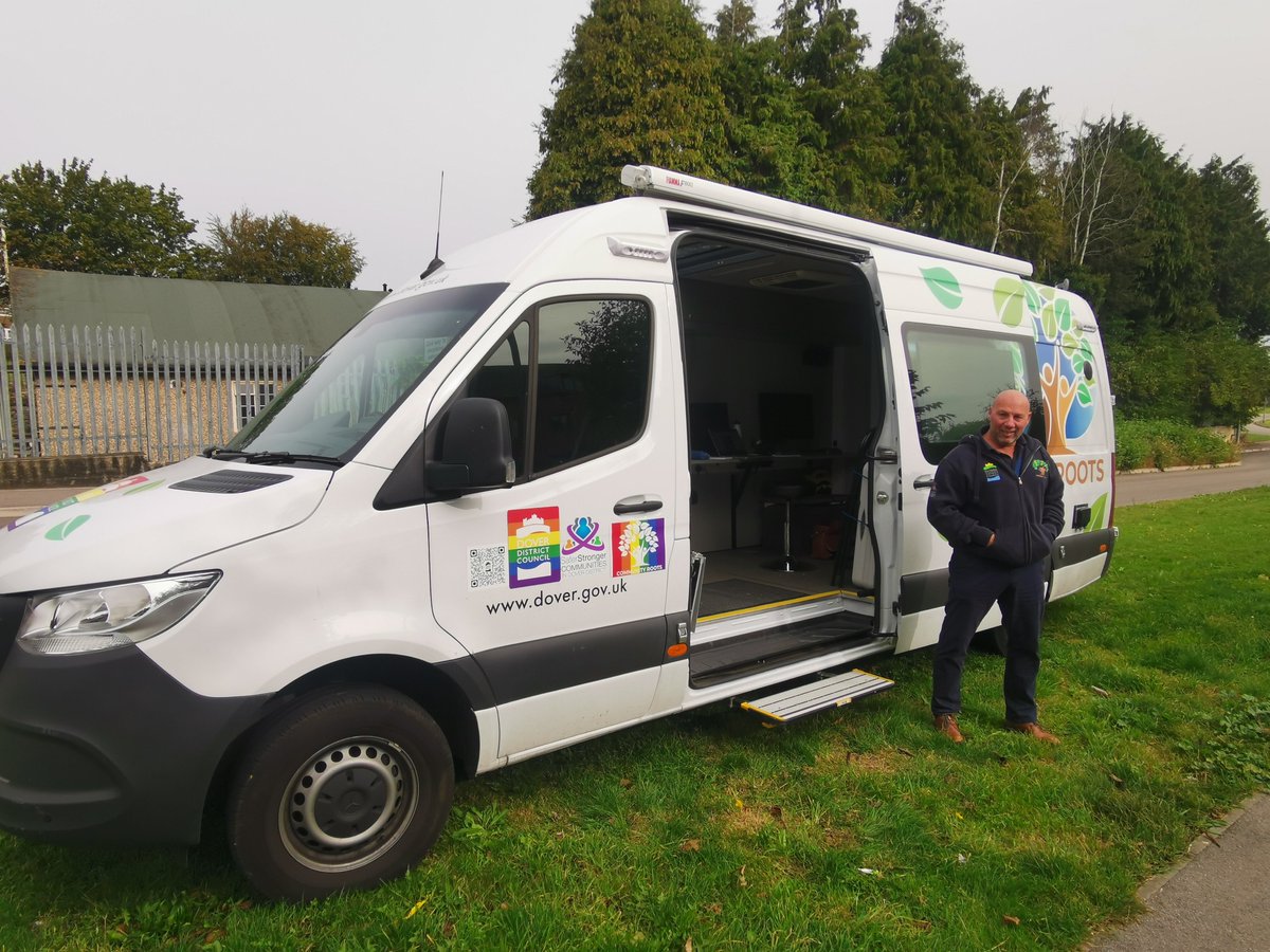 @DoverDC's Community Roots van will be in Aylesham today (15 March) with DDC's community development officer Neil on hand to help with any local issues you might have. The van will be in School Square from 1pm-3pm.